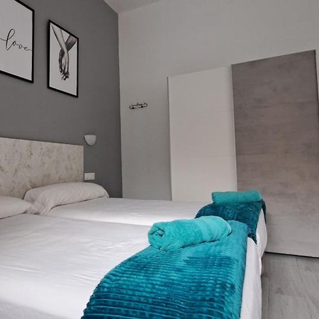 Apartamento La Loperana Malaga Exterior photo