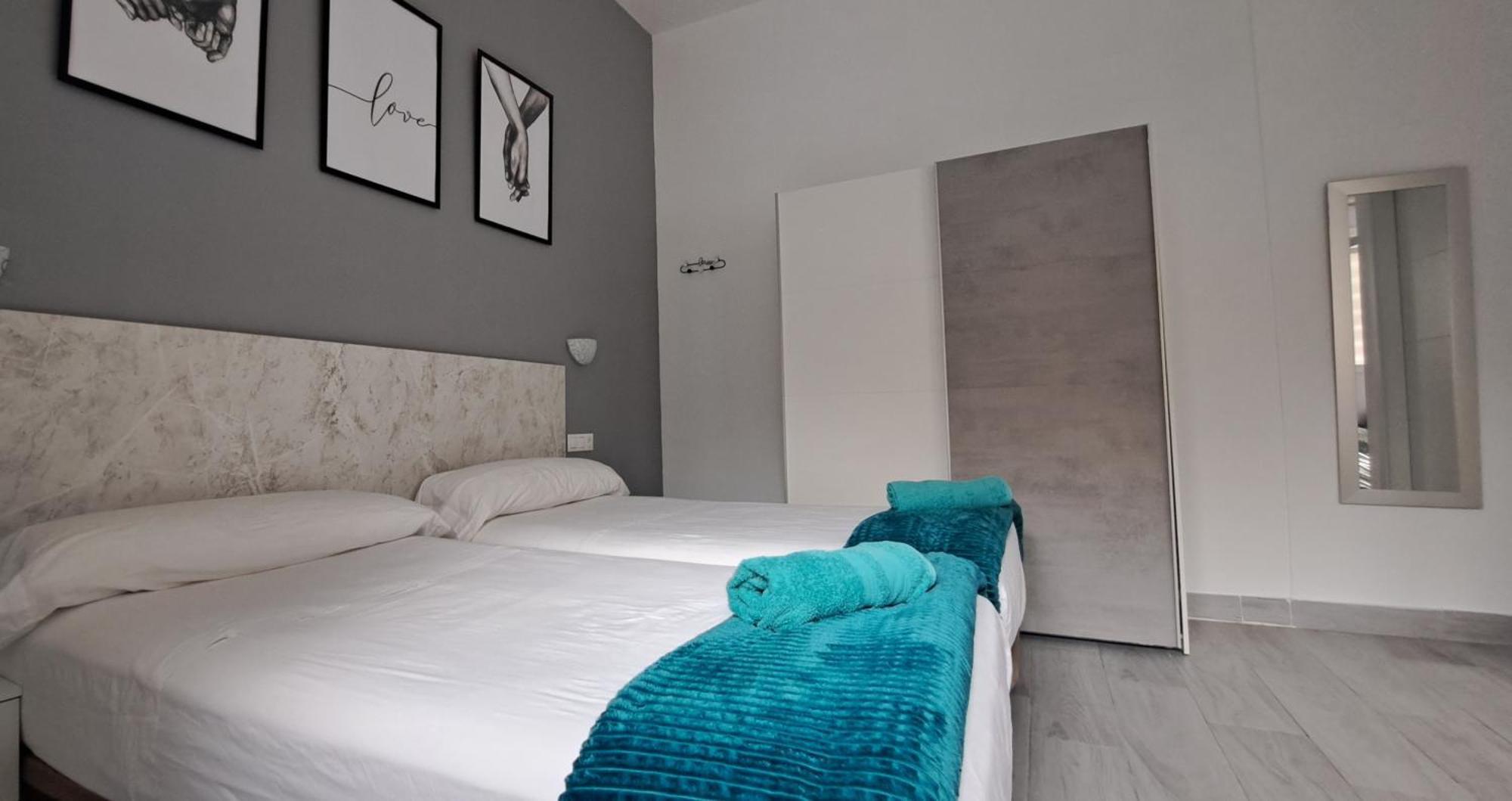 Apartamento La Loperana Malaga Exterior photo